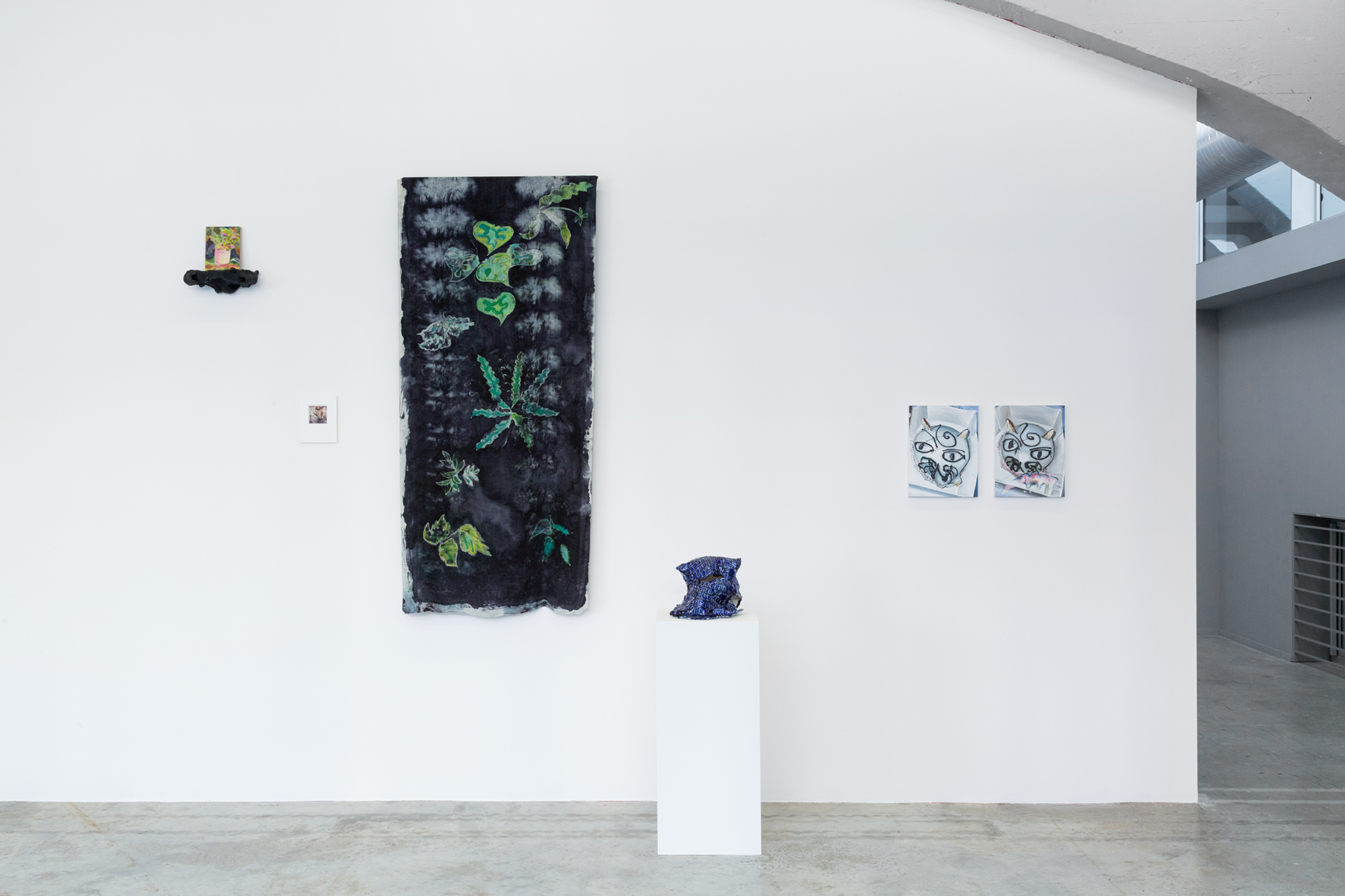 https://mireilleblanc.com/files/gimgs/th-6_Mireille-Blanc-KUNSTHALLE_SeFairePlaisir__073.jpg